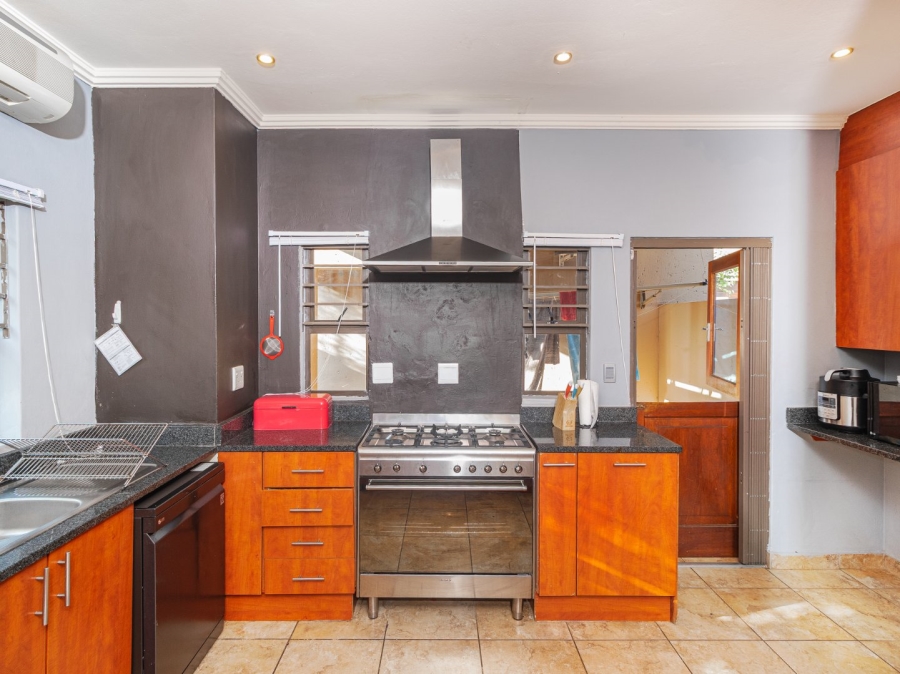 5 Bedroom Property for Sale in Leloko Lifestyle Estate North West